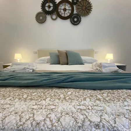 Conte Cavour Apartment