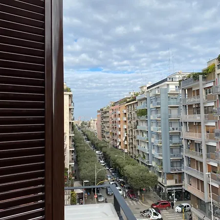 Conte Cavour * Bari