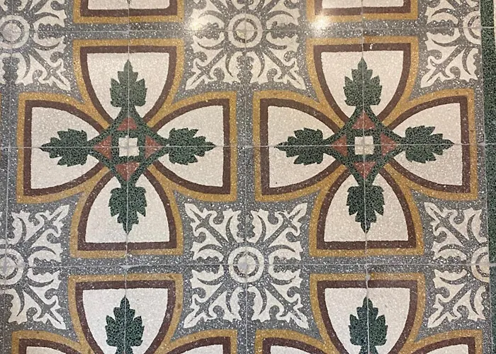 Conte Cavour Daire Bari